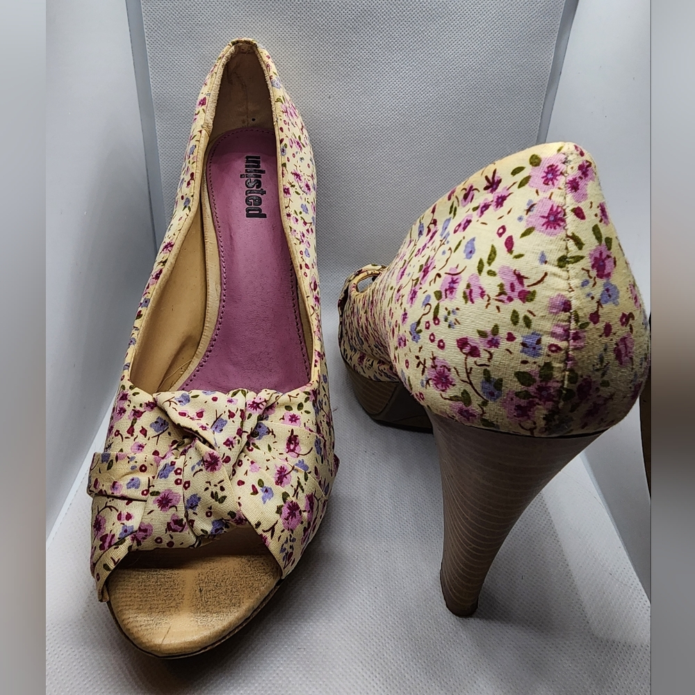 Unlisted High Heels
